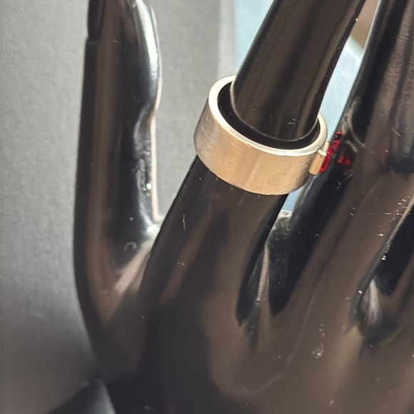 Modern Sterling Silver Artisan Ring w Red Gemstones  Mimi & Marge Size 5.5 - 6 - Picture 2 of 4